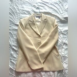 Gorgeous cream jacket